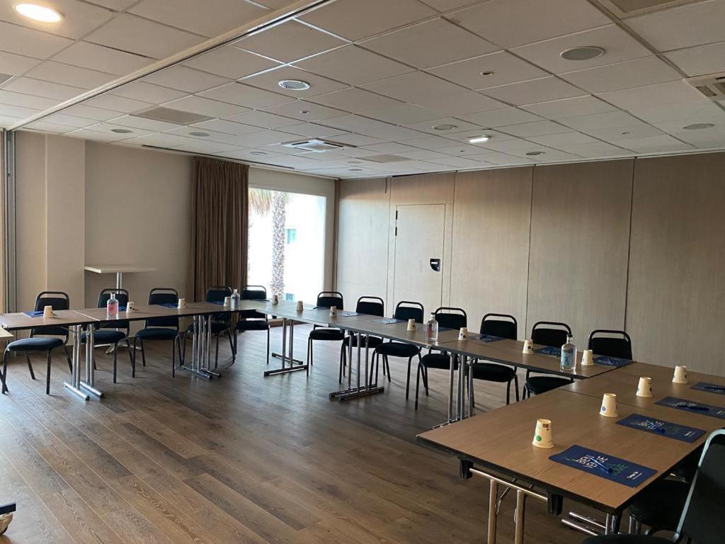 Campanile Ouest - Croix D'argent Hotel 4*