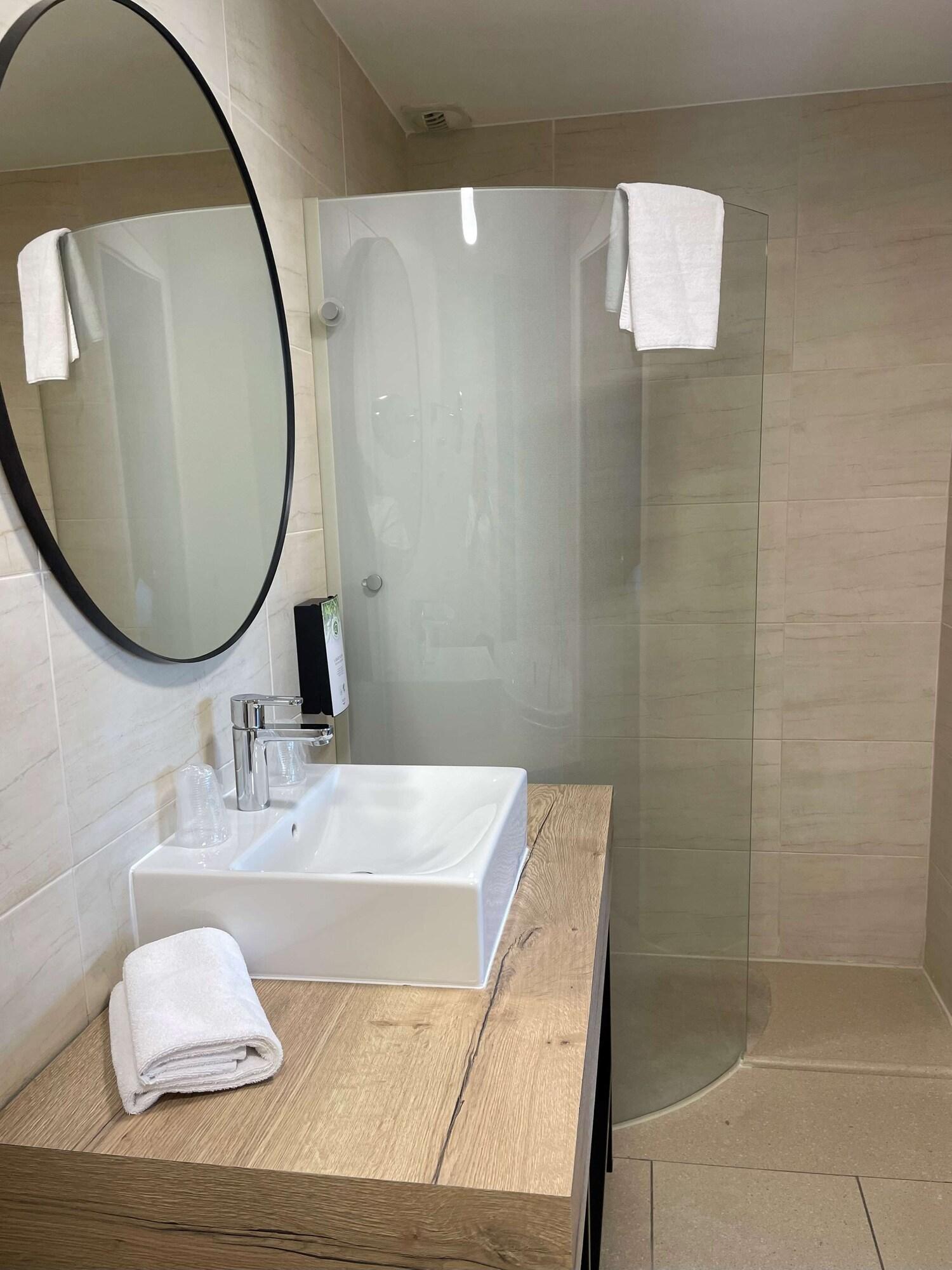Hotel Campanile Ouest - Croix D'argent Montpellier